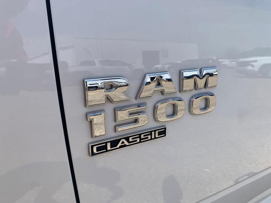 used 2022 Ram 1500 Classic car, priced at $30,925