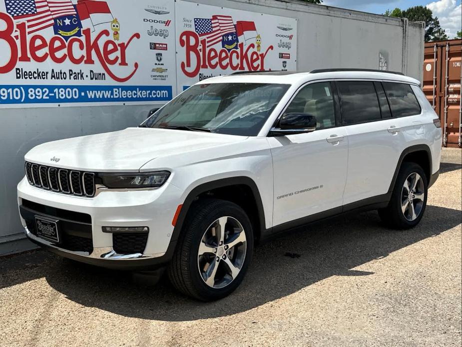 new 2024 Jeep Grand Cherokee L car, priced at $60,795