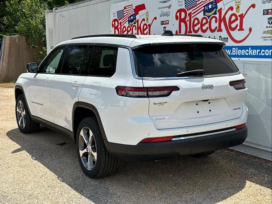 new 2024 Jeep Grand Cherokee L car, priced at $60,795