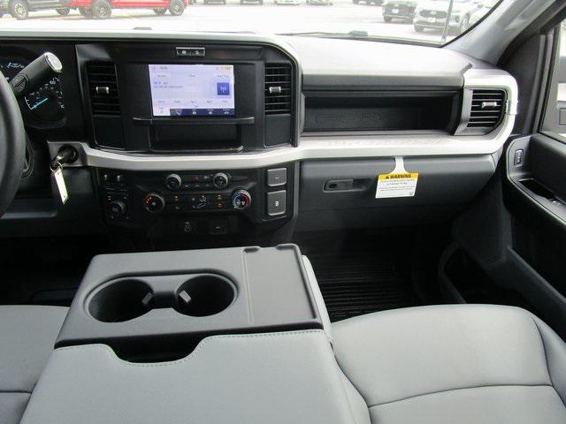 new 2025 Ford F-250 car, priced at $62,316