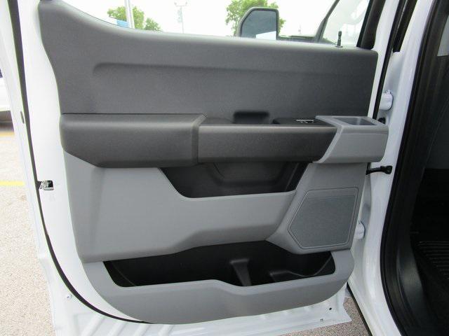 new 2025 Ford F-250 car, priced at $62,316