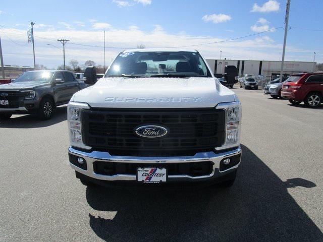 new 2025 Ford F-250 car, priced at $63,714