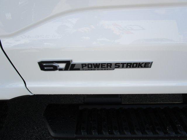new 2025 Ford F-250 car, priced at $63,714