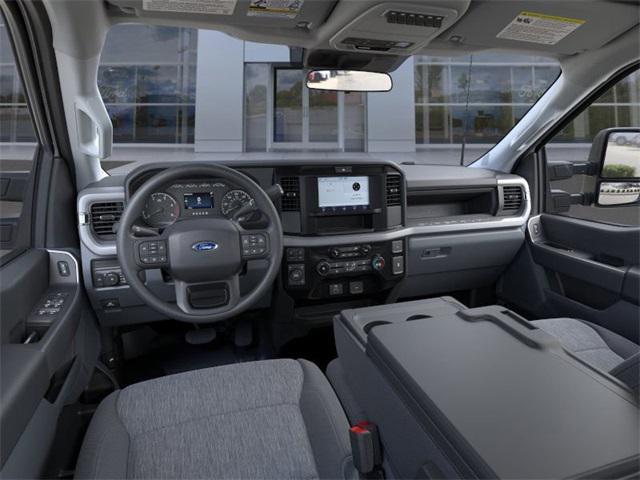 new 2025 Ford F-250 car, priced at $64,714