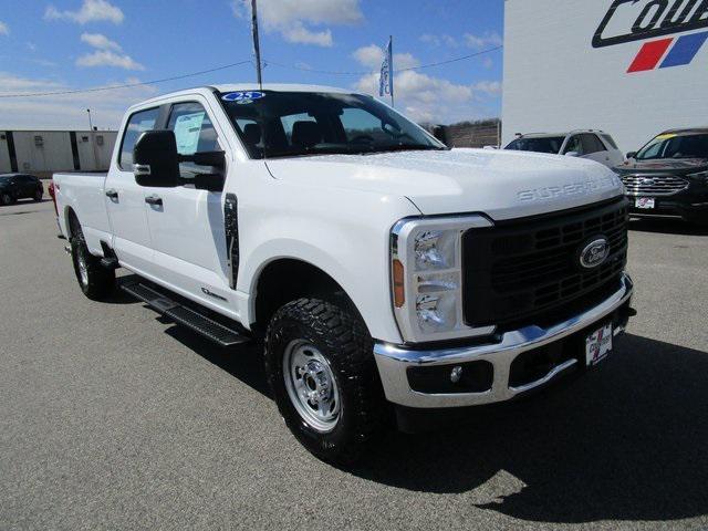 new 2025 Ford F-250 car, priced at $63,714