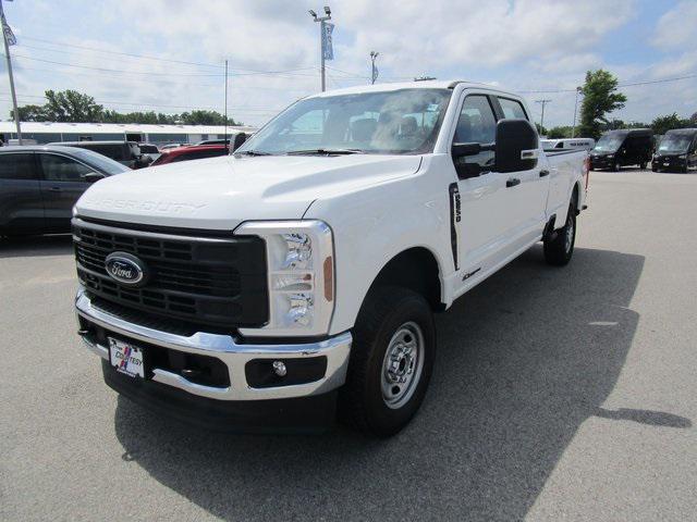 new 2025 Ford F-250 car, priced at $62,803