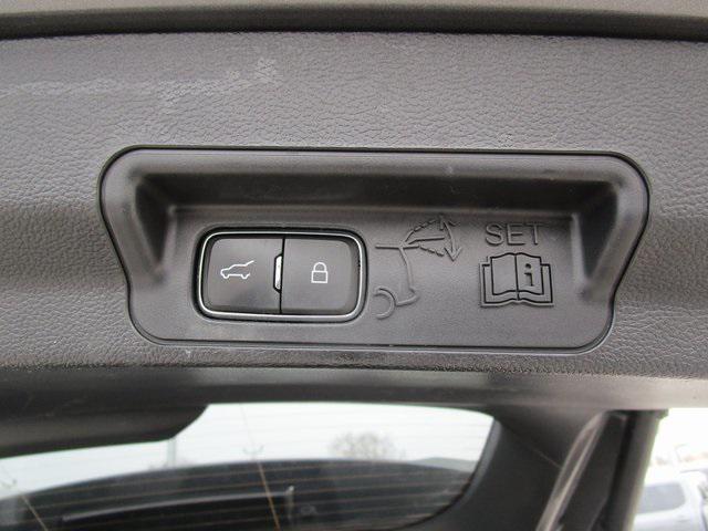 used 2022 Ford Explorer car, priced at $31,330