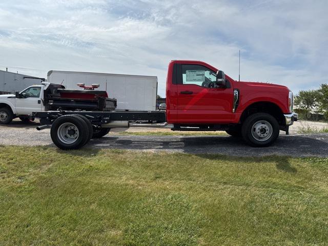 new 2024 Ford F-350 car, priced at $60,070