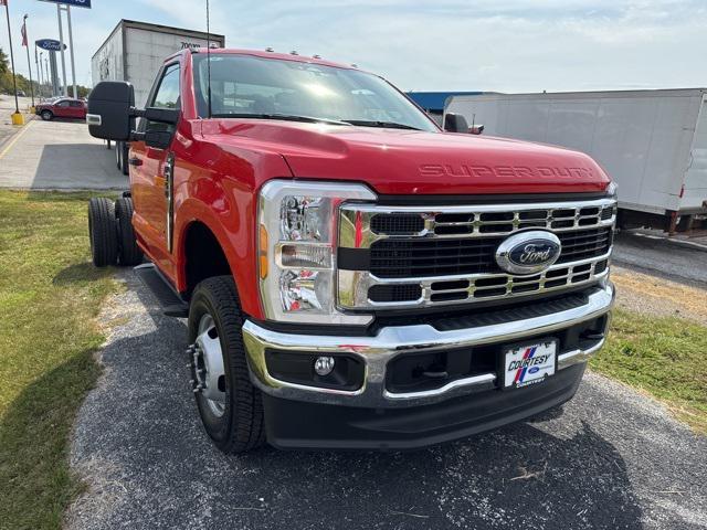 new 2024 Ford F-350 car, priced at $60,070