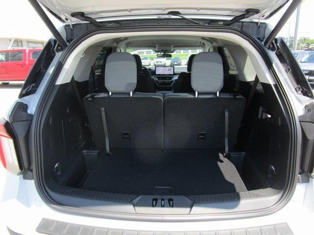 new 2025 Ford Explorer car, priced at $41,010