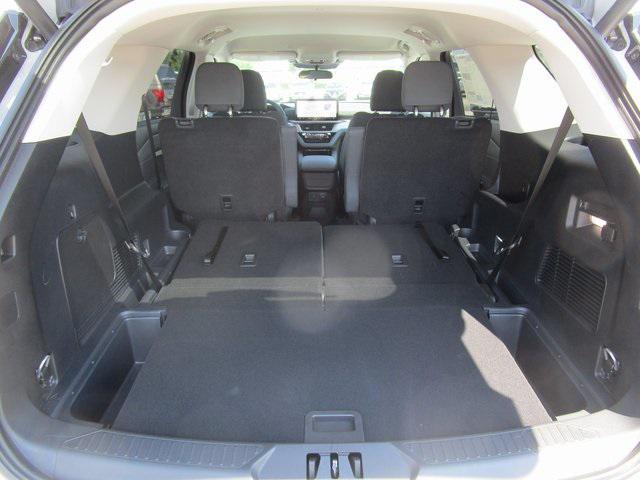 new 2025 Ford Explorer car, priced at $41,010