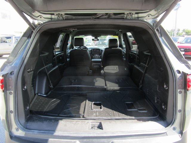 used 2023 Chevrolet Traverse car, priced at $28,549