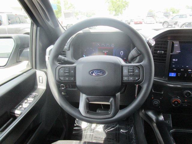 new 2025 Ford F-150 car, priced at $47,042