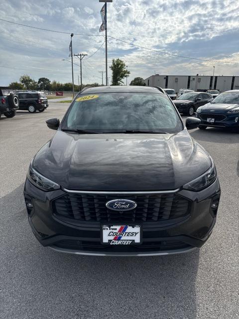 used 2024 Ford Escape car, priced at $32,900