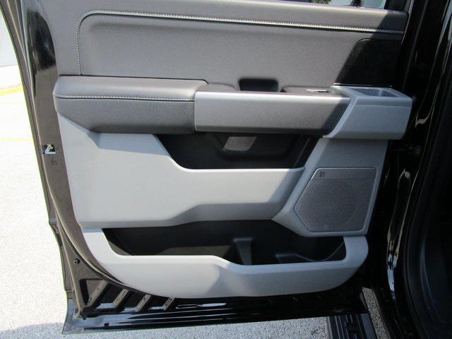 new 2025 Ford F-250 car, priced at $67,008