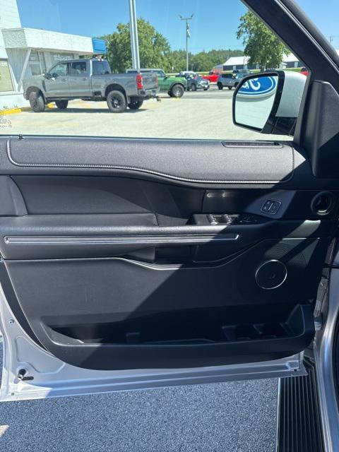 used 2019 Ford Expedition car, priced at $23,990