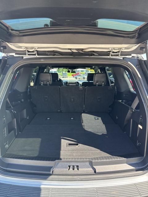 used 2019 Ford Expedition car, priced at $23,990
