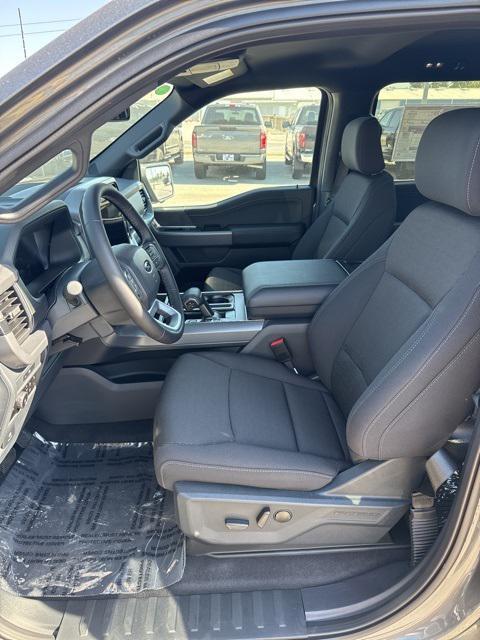 new 2025 Ford F-150 car, priced at $55,980