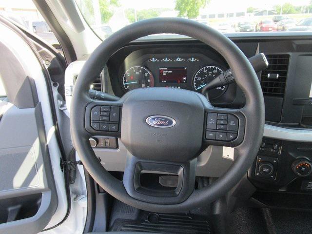 new 2024 Ford F-350 car, priced at $43,062