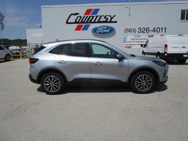 new 2024 Ford Escape PHEV car, priced at $38,115