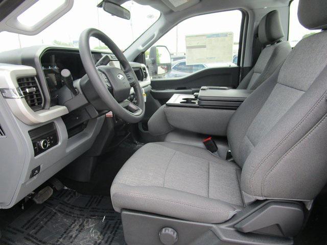 new 2025 Ford F-350 car, priced at $55,154