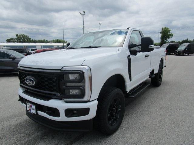 new 2025 Ford F-350 car, priced at $55,154