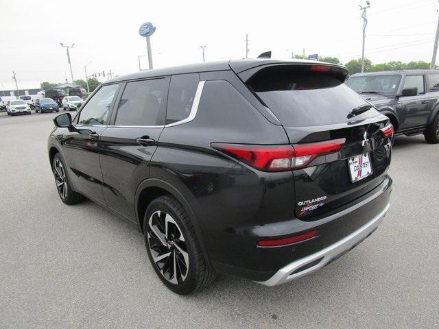 used 2024 Mitsubishi Outlander car, priced at $25,977