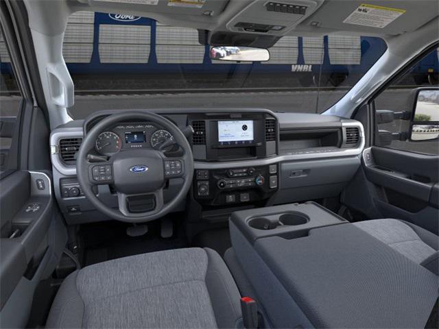new 2025 Ford F-250 car, priced at $53,775
