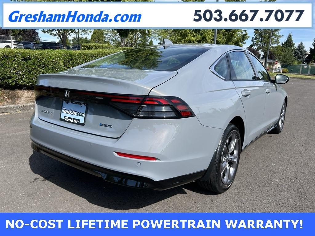 new 2025 Honda Accord Hybrid car