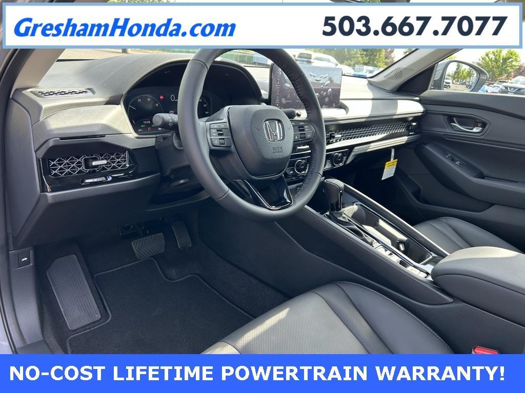 new 2025 Honda Accord Hybrid car