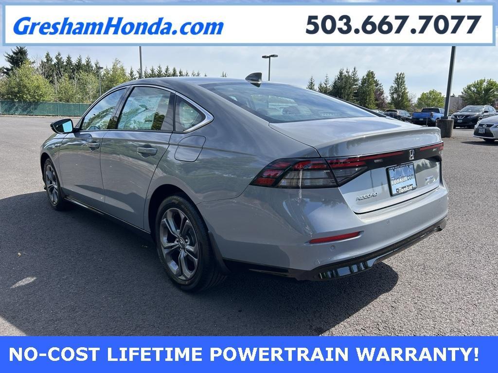 new 2025 Honda Accord Hybrid car