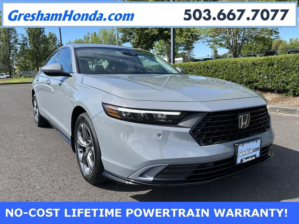 new 2025 Honda Accord Hybrid car