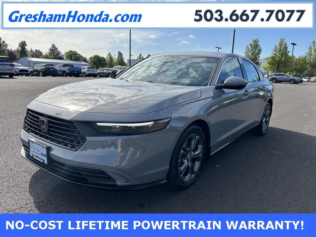 new 2025 Honda Accord Hybrid car