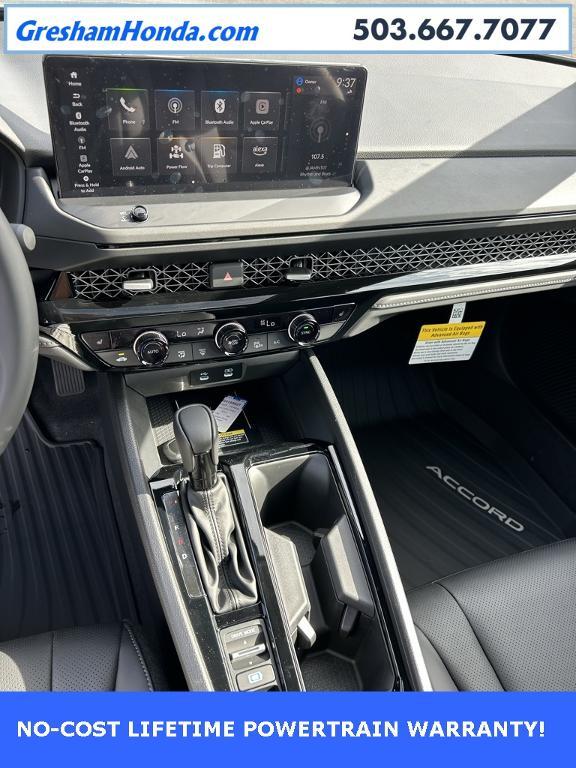 new 2025 Honda Accord Hybrid car