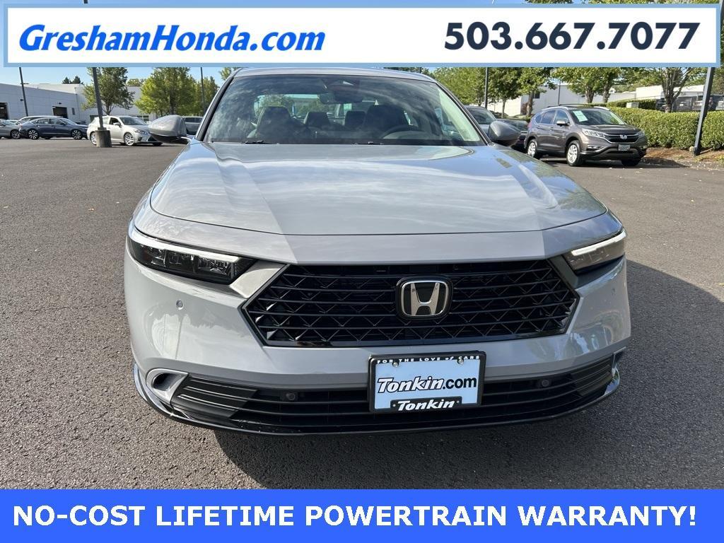 new 2025 Honda Accord Hybrid car