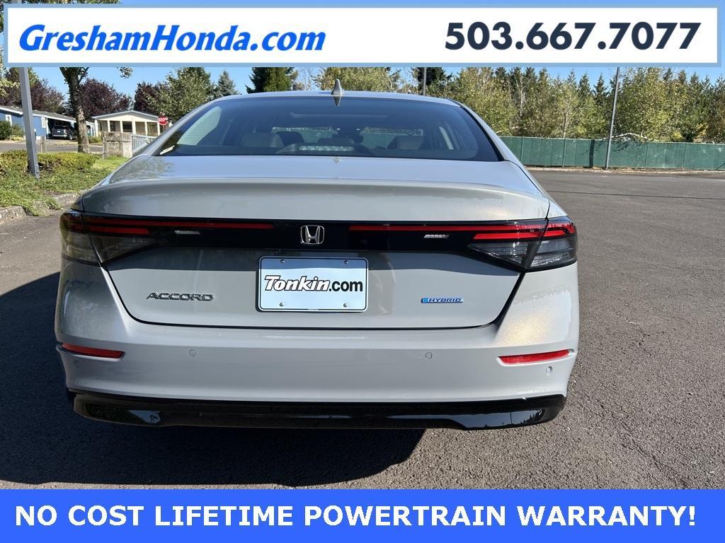 new 2025 Honda Accord Hybrid car