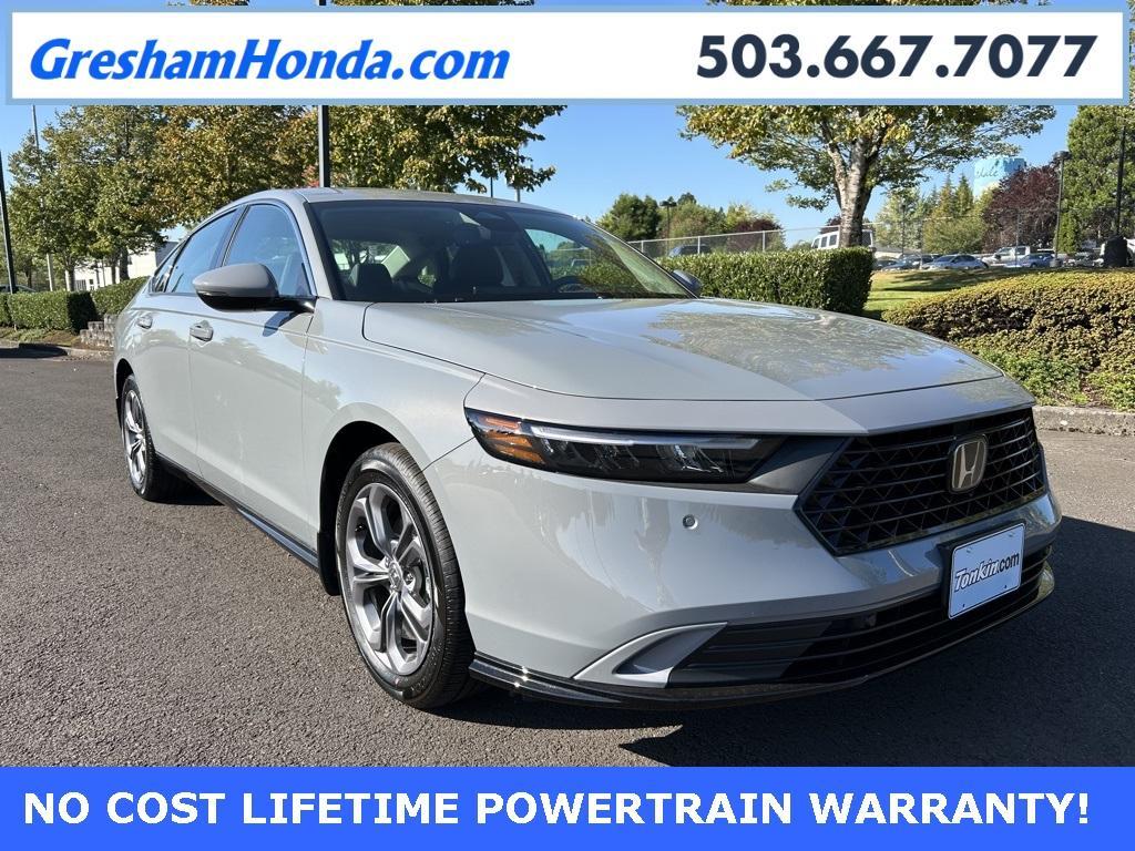 new 2025 Honda Accord Hybrid car