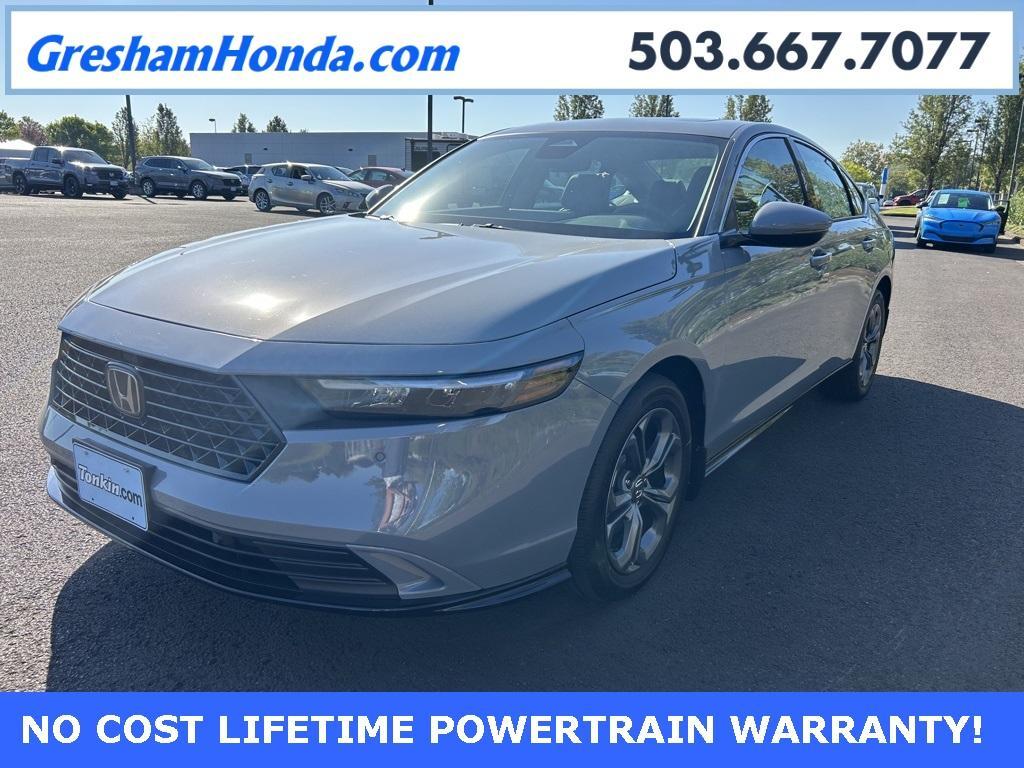 new 2025 Honda Accord Hybrid car