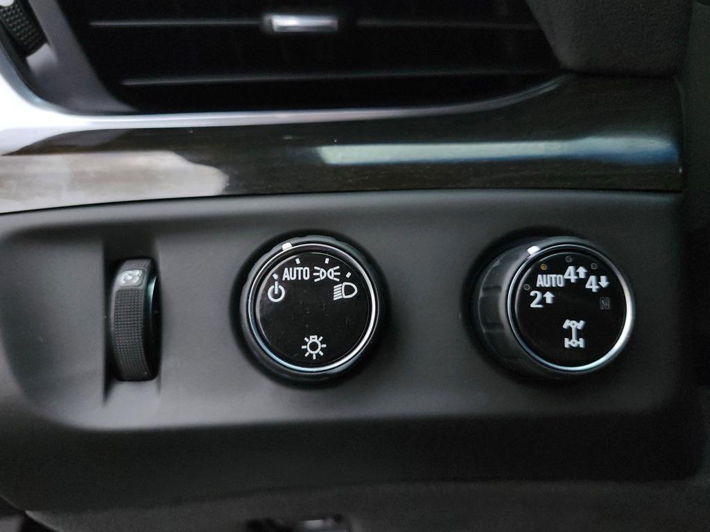 used 2018 Cadillac Escalade ESV car, priced at $35,953