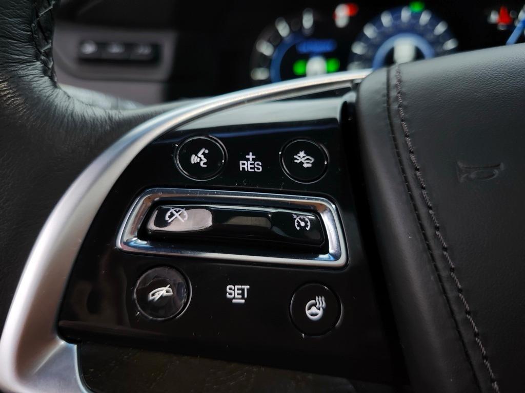 used 2018 Cadillac Escalade ESV car, priced at $35,953