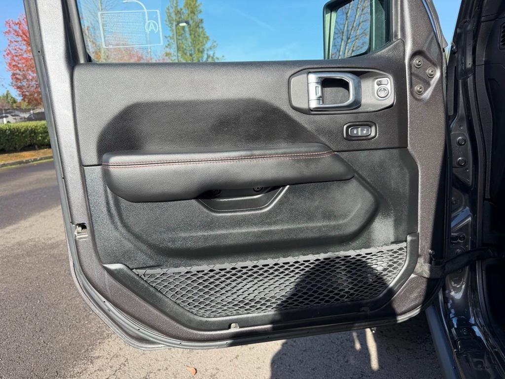 used 2020 Jeep Gladiator car, priced at $35,553