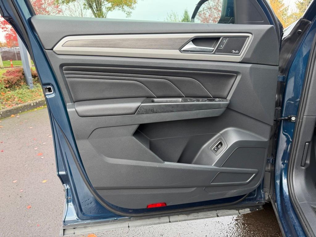 used 2021 Volkswagen Atlas car, priced at $29,992