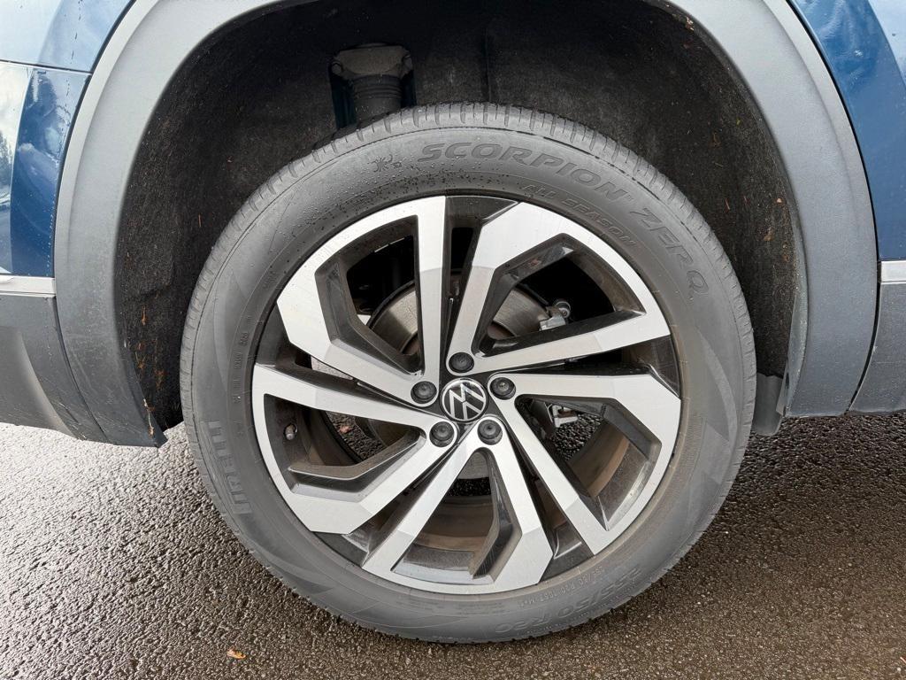 used 2021 Volkswagen Atlas car, priced at $29,992