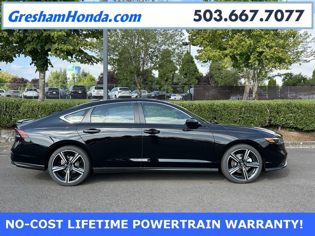 new 2025 Honda Accord Hybrid car