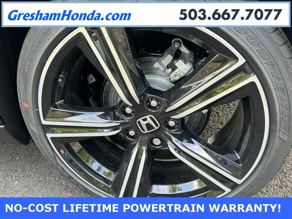 new 2025 Honda Accord Hybrid car