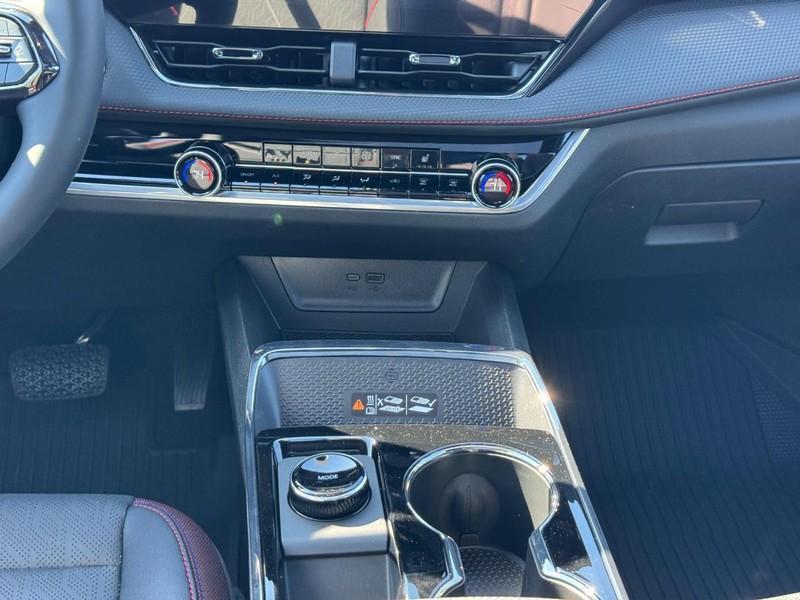 new 2026 Chevrolet Equinox car, priced at $34,155