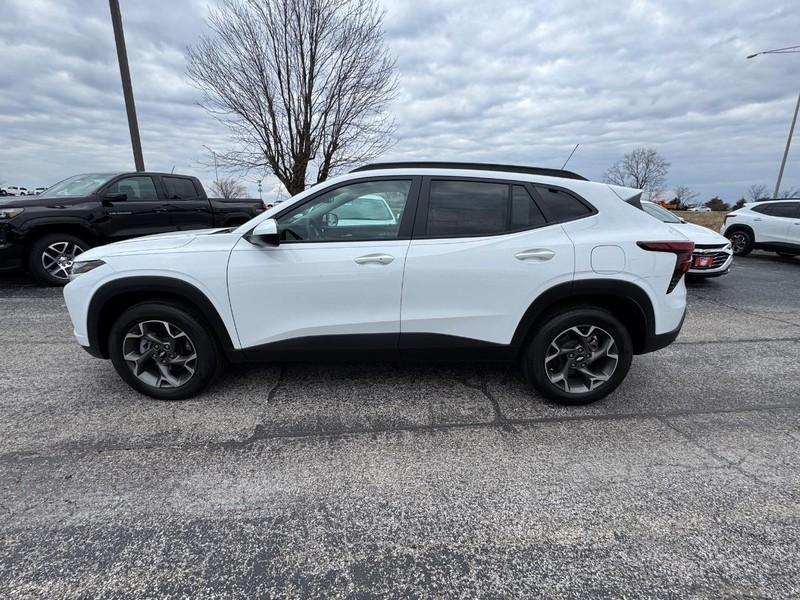 new 2025 Chevrolet Trax car, priced at $23,525