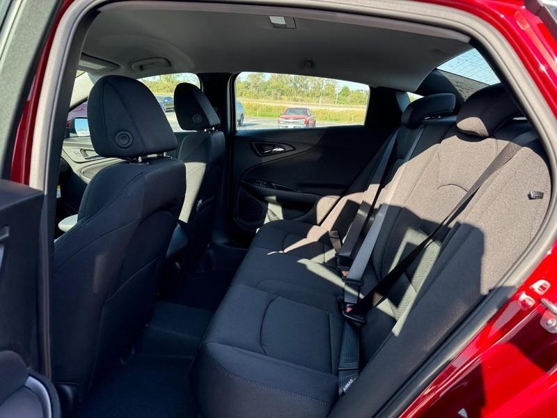 new 2025 Chevrolet Malibu car, priced at $26,815