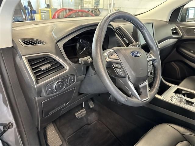 used 2022 Ford Edge car, priced at $28,300