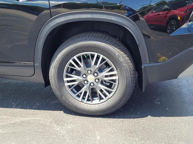 new 2025 Chevrolet Traverse car, priced at $42,355